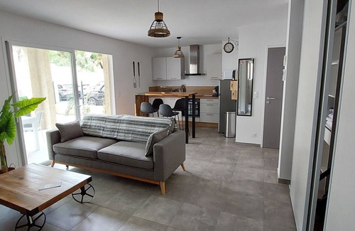 Valle-de-Campoloro Apartment | Nouveau ! F2 Neuf Avec Terrasse et Jardin à A Casetta, à 8 min de la Plage