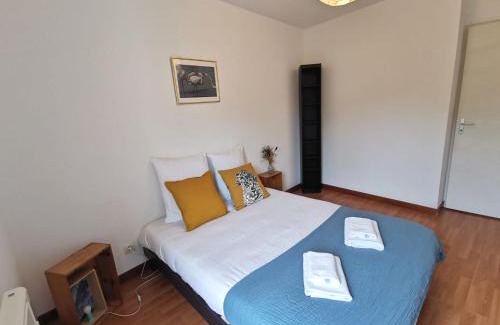 Quai de la Fosse Apartment | Nouveau - Le Colibri