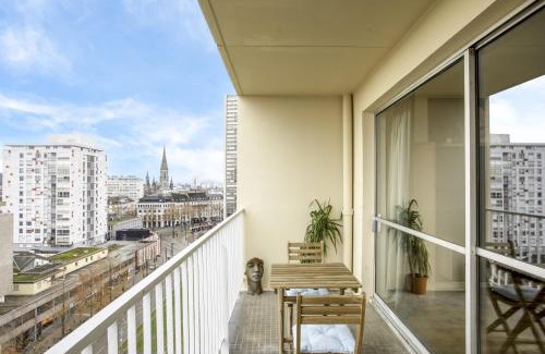Mulhouse Apartment | Nouveau, Vue incroyable, terrasse & confort