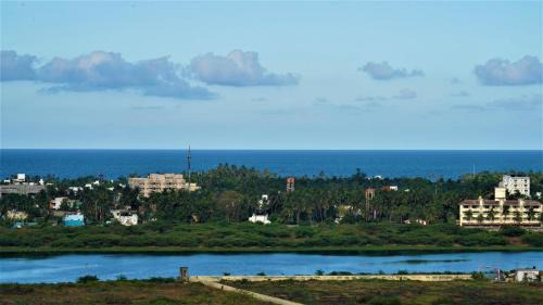 Navalur Hotel | Novotel Chennai Sipcot
