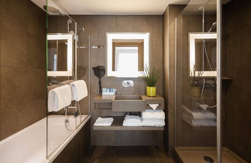 Colombier - Champ de Mars Hotel | Novotel Spa Rennes Centre Gare