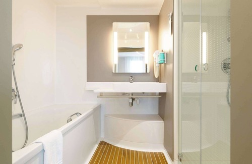 Rives de Meurthe Hotel | Novotel Suites Nancy Centre