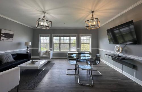 Charlotte House | Now and Zen