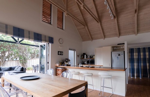 Omaha House | Now available for Anniversary and Waitangi long weekends!!!