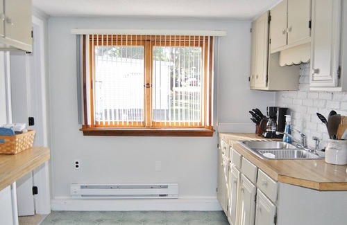 Snug Harbor House | NOW BOOKING 2023: Summer Cottage Rental in Snug Harbor