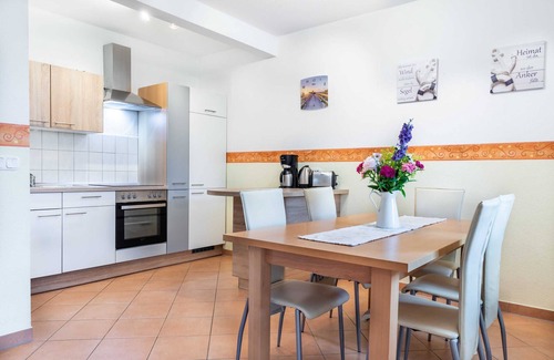 Steffenshagen Apartment | Nr. 4 Kombibuchung Fewo 1 + 2 mit 5 Schlafzimmern - Ostsee Bauernhof Schwalbennest OFC 15
