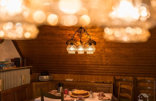 Herrenschwand Apartment | NR-Fewo im DG mit 60qm, 2 Schlafzimmer, für maximal 6 Personen