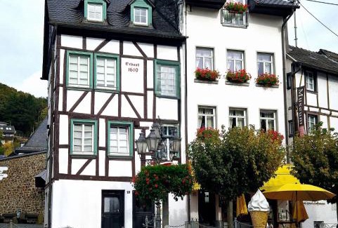 Adenau Apartment | NringRooms am Markt