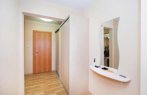 Leninskiy Apartment | NSK-Kvartirka, Gorskiy Apartment 72