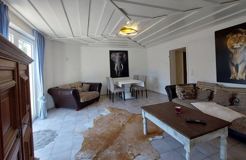 Nußbaum Apartment | "Nußperle" holiday apartment - apartment/apartment, shower, toilet, 2 bedrooms