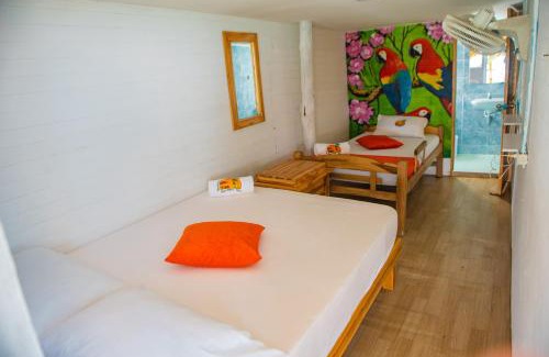 Bocachica House | Nuestros Tres Tesoros II