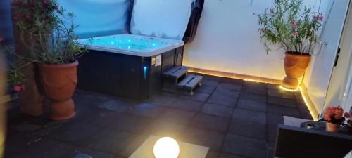 El Figuerar Bed & Breakfast | Nueva suite jacuzzi relax beach & mountain