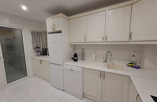 Marbella Apartment | Nuevo!5 Minutos de la Playa Puerto Banus,marbella.edif. Playas del Duque,3 hab