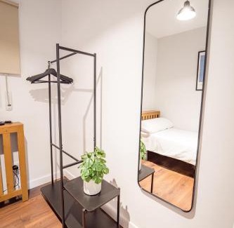 Canillas Apartment | Nuevo apartamento cerca del IFEMA by beBalmy