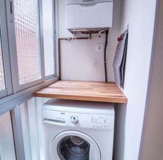 Canillas Apartment | Nuevo apartamento cerca del IFEMA by beBalmy