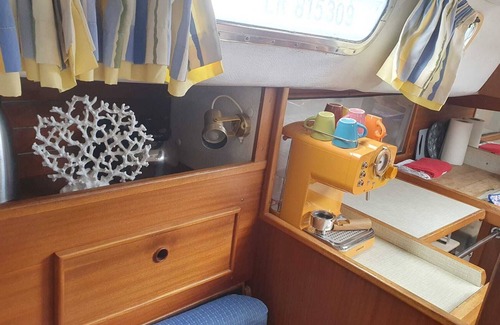 La Rochelle City Centre Boat Rental | Nuits au Port - Voilier à Quai en Cœur de Ville - Westerly