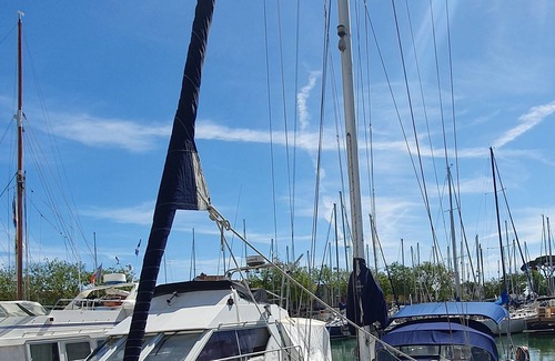 La Rochelle City Centre Boat Rental | Nuits au Port - Voilier à Quai en Cœur de Ville - Westerly