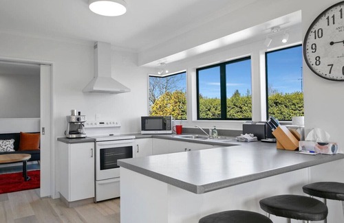 Nukuhau House | Nukuhau Haven | Serene Taupo Stay w/Style, Space & Free Wi-Fi