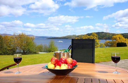 Arden Cottage | Number 15 Lomond Castle - Sleeps 6-7 - sleeps 7 guests in 3 bedrooms