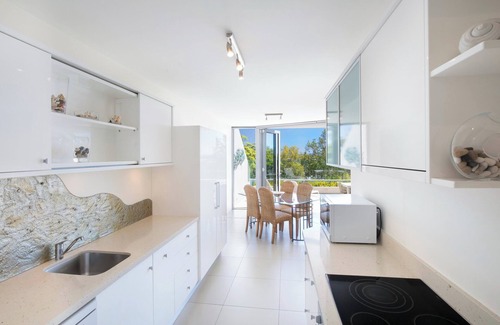 Noosa Heads Apartment | Number One In Hastings Street