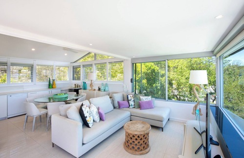 Noosa Heads Apartment | Number One In Hastings Street