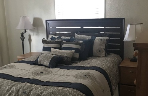 Kingsport House | Nurse Owned, Cozy Home Close to Everything