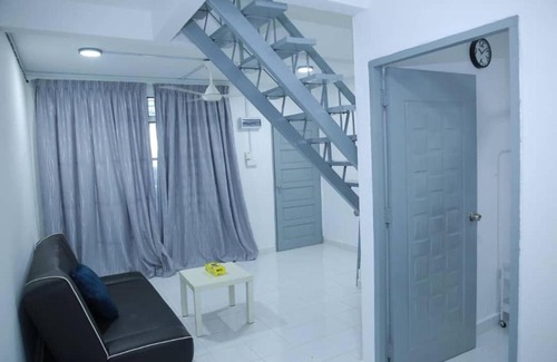 Kota Bharu Villa | Nusyas Homestay Budget Kota Bharu 3 Room 2 Bathroom