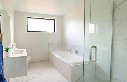 Lake Hayes House | NV Homes