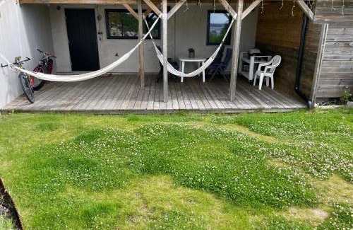 Lokholmen Apartment | Ny lägenhet på markplan med havsutsikt