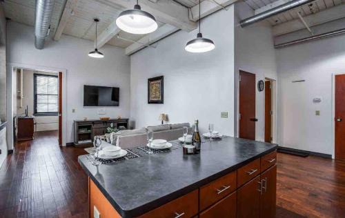 Rochester Apartment | NY Style Loft with KingBed