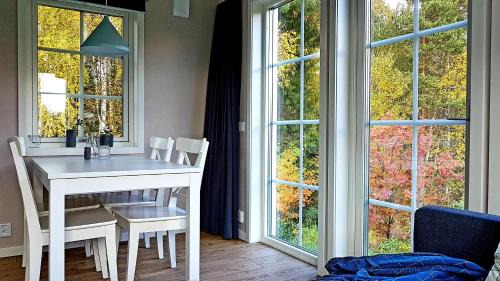 Mora House | Nybyggd stuga intill skogsbrynet - New built cottage next to the cowberry forest