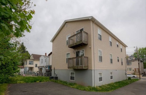 Passaic House | NYC Getaway! Spacious & Comfortable