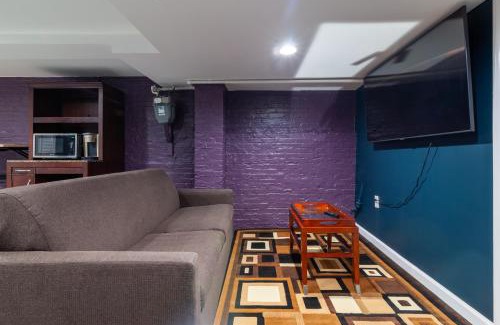 Downtown Baltimore Apartment | NYC Style Living