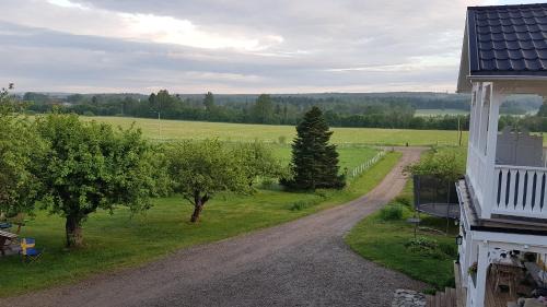 Harmanger Bed & Breakfast | Nygården B&B Hälsingegård