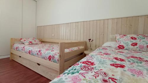 Puebla del Caraminal Apartment | O Lagar apartamento grande y luminoso. 8 personas.