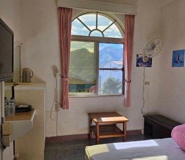 Rueili Village Hotel | O-Sun-Win Hotel