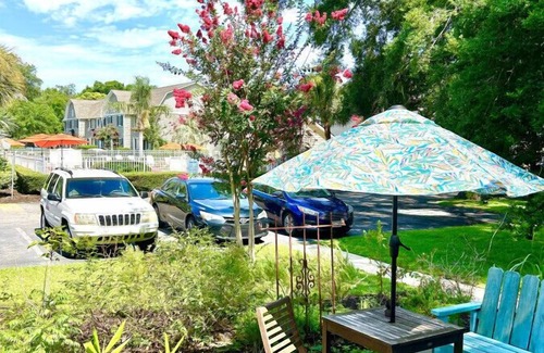 Demere Park Condo | O1 Two BR townhome in Ocean Walk with 1 king, 1 queen bed. Recently updated.