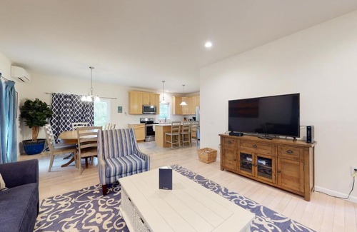 Oak Bluffs House | Oak Bluffs Beauty