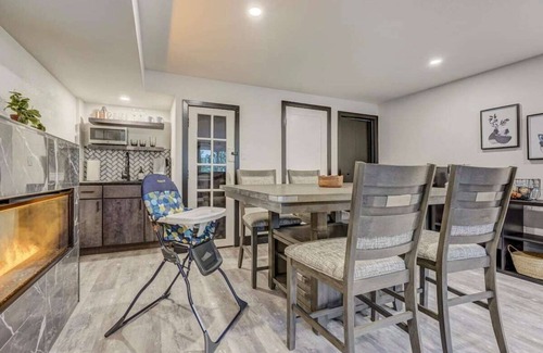 Woodmoor Apartment | Oak Hills Loft! King Workspace w Scenic Views