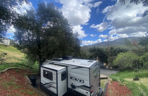Julian House | Oak Hollow, Julian, CA