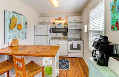 Yaupon Beach Apartment | Oak Island Condo with Ocean View Steps to Beach!