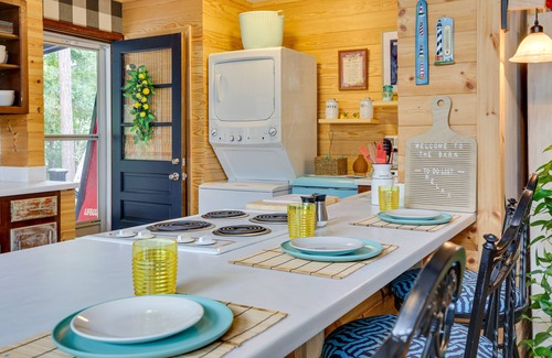 Tranquil Harbour House | Oak Island Vacation Rental w/Decks, Walk to Beach