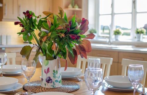 Foxley House | Oak Lodge
