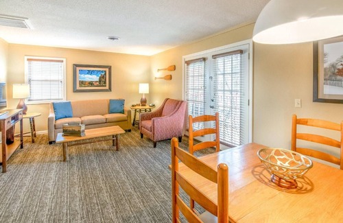 South Lee Resort | Oak 'n Spruce Resort 2 Bedrooms in The Berkshires an IHG and Holiday Inn Club