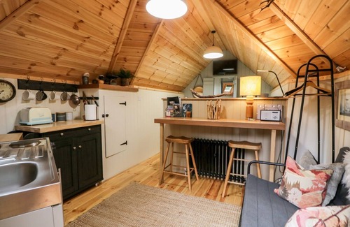 Haverthwaite Cottage | OAK, pet friendly, character holiday cottage in Ulverston