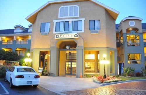 Monrovia Hotel | Oak Tree Inn