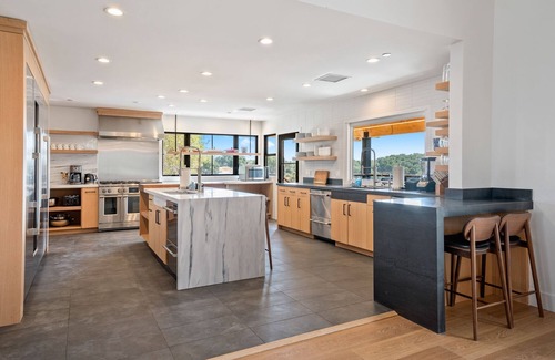 Templeton House | Oak & Vine Vineyard Estate - Stunning Vineyard Views!