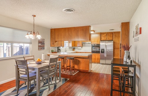 Oakdale House | Oakdale Retreat w/Grill Near Stanislaus River