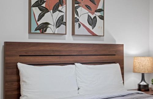 South Oakland House | Oakland, Pittsburgh !E Cozy and Stylish Private Bedroom with Shared Bathroom