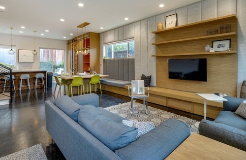 Clawson House | Oakland Vacation Rental ~ 3 Mi to Downtown